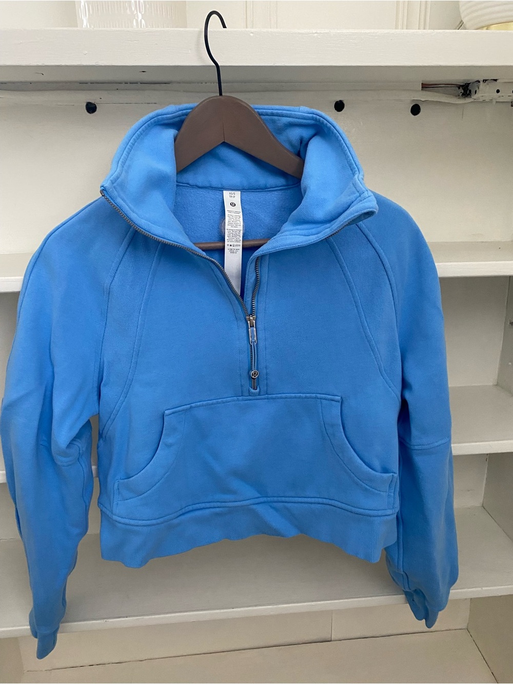 lululemon athletica Women’s Sky Blue Half-Zip Pullover